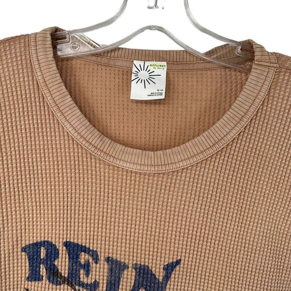 Aerie Offline Waffle Knit Thermal Reindeer Run Graphic Brown Size S Relaxed Fit - Picture 4 of 10